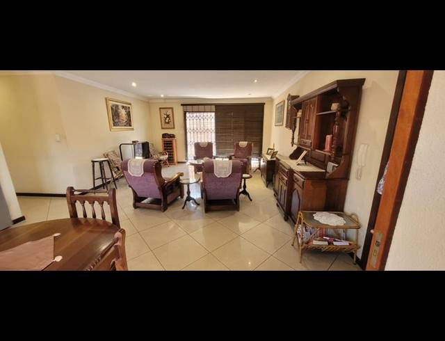 3 BEDROOM CLUSTER FOR SALE IN NEW REDRUTH